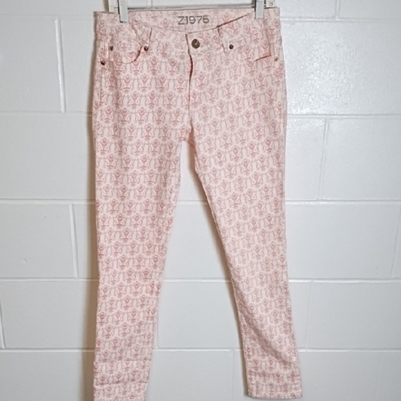 Pink & White Print Cropped Ankle Stretch Jeans Midrise - Picture 10 of 11